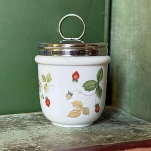 Wedgwood Wild Strawberry Egg Coddler • England • 3.25”
